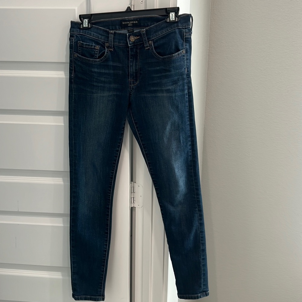 Banana Republic medium wash skinny jeans